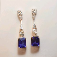 Vintage Filigree 18k white gold blue sapphire Drops earrings Emerald Cut