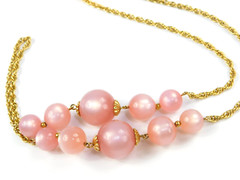 Vintage Moonglow Pink Lucite Beaded Chain Station Gold Tone Necklace 44″