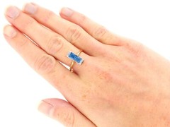 1.50Ct Sapphire and 0.24Ct Diamond 18k Yellow Gold Dress Ring Circa 1930