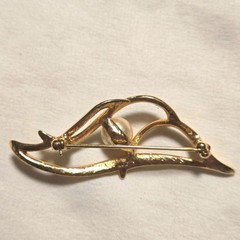 Napier Gold and Cream Brooch with Pearl Accent
