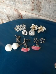 Estate Mixed Lot Costume Jewelry Earrings 50pr Clip On Screwback Some Signed