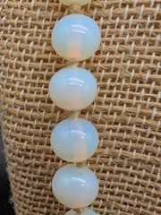 VINTAGE OPALITE OR OPALINE OPALESCENT GLASS BEAD NECKLACE HAND KNOTTED 23″