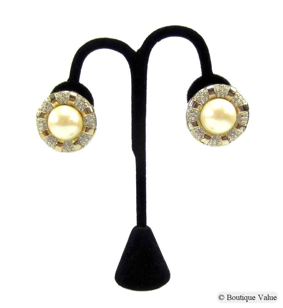 Vintage Goldtone 17mm Cabochon Faux Pearls Rhinestones Round Clip Earrings