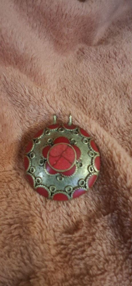 Beautiful Vintage Eastern Pendant