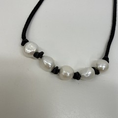 Vintage Nautical Baroque Pearl Nodded Leather Necklace Adustable 10” Drop Choker