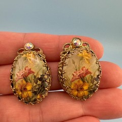 Vintage West Germany Clip On Earrings Gold Tone Filigree Floral Decal Rhinestone