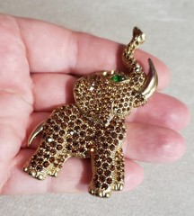 Happy ELEPHANT vintage Orang/brown Rhinestone Pin 3″(75mm)
