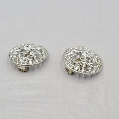 Vintage Open Work Round Clip on Earrings Silver tone Drop 1.25″