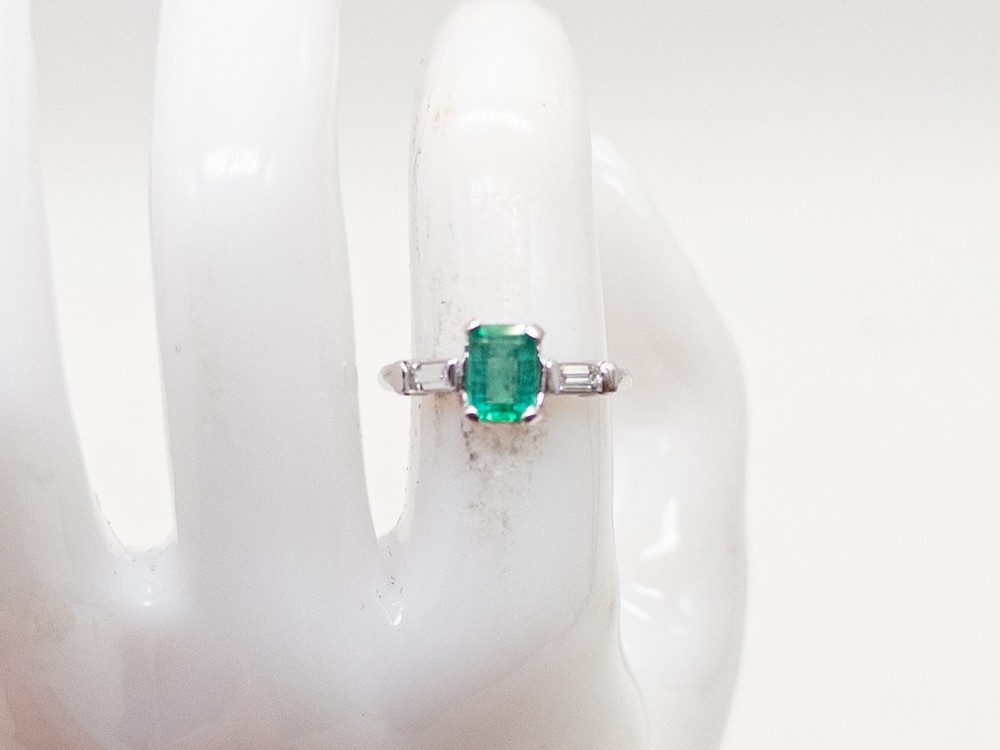 Vintage 1950s $4000 1.50ct AAA+++ Colombian Emerald Diamond 14k White Gold Ring