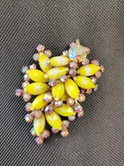 Matte Yellow And Aurora Borealis Stoned In Beautiful Leaf Pin By Juliana D&E.