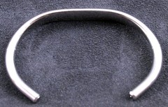 Vintage Silver Tone OPEN CUFF BRACELET NOS Engravable ID BANGLE Retro Chic