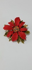 Vintage ART Christmas Holiday Red Painted Poinsettia Brooch