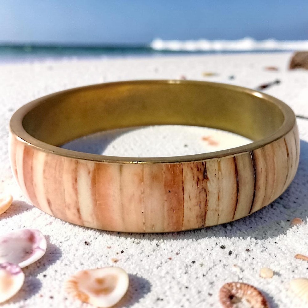 Vintage Tiger Shell Cowrie Bangle Bracelet Brass Shades Of Peach Patina Beachy