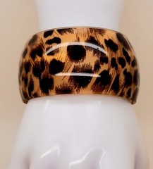 B001 Vintage boho Animal Print Acrylic Cuff 1.5″ Wide fashion jewelry Bracelets
