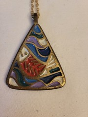 VINTAGE 1969 TERRA SANCTA GUILD GOLD TONE NECKLACE ENAMEL BRASS ACE ENAMEL BRASS