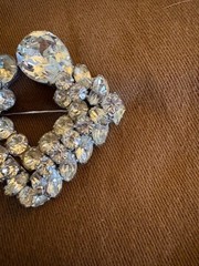 EISENBERG Clear Rhinestones Brooch Pin CIRCA 1945 – 1958 Vintage