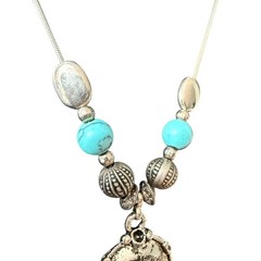 Vintage Necklace Faux Turquoise Pendant Southwestern Boho Silver Tone 17 inches