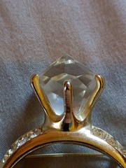 Vintage AJC Rhinestone Lucite Gold Tone Ring Brooch.