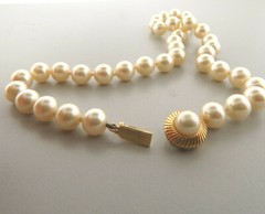 Vintage Signed Majorica Pearl Necklace 9 mm 15 in