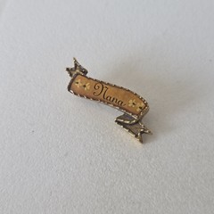 Gold Metal Ribbon Nana Pin Brooch Signed Maximal Art