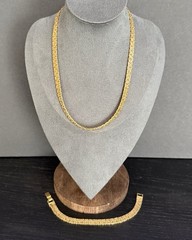 Gold Tone Flat Nugget Style Vintage 18″ Necklace &Bracelet Made In Korea 1980’s