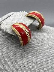 Vintage Red Enamel Gold Tone Post Earrings Statement Wavy Twist Design Bold 80s