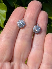 Vintage French 18K Whit Gold Diamond Flower Earrings