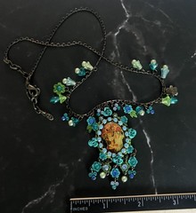 Vintage John Wind Maximal Art Cameo Necklace Dangle Rhinestones Signed Estate