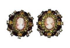 Rare VTG Hobe Rhinestone Cameo Brooch Pin, Clip Earring 3pc Set Parure W/ BEZELS