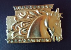 JJ Gold Tone Horse Scarf CLIP 2 1/2” x 1 5/8”