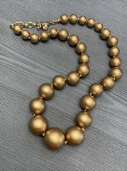 Vintage Carol Lee Faux Pearl Necklace golden graduated 18 inches
