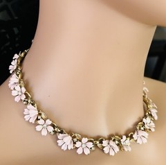 MCM Trifari Fleurette Pink Enamel Necklace Tiny Icy Rhinestones Gold Tone Links