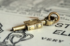 TINY ANTIQUE GEORGIAN ENGLISH 15K GOLD BOOK WATCH KEY CHARM PENDANT c1810