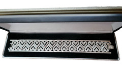 Sterling Silver 21mm Wide Bracelet Pave’ Hearts w Clear CZs 7″ Long in Black Box