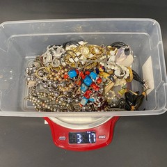 Vintage Modern Fashion Designer Jewlery Lot 3 Lbs Monet 30+ Necklace U54
