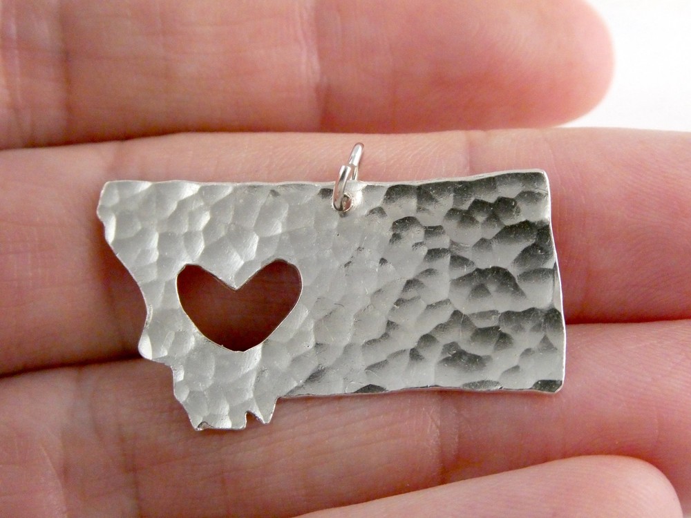 Vintage Hammered Sterling Silver I Love Montana State Pendant Charm 2.6g .75 In
