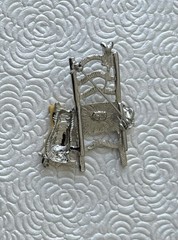 Mice on chair / enamel on silver tone metal brooch pin