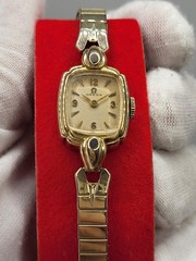 SWISS [N. MINT] 16mm OMEGA Gold Plated 17 JEWELS WORKING WIND UP WATCH Vintage