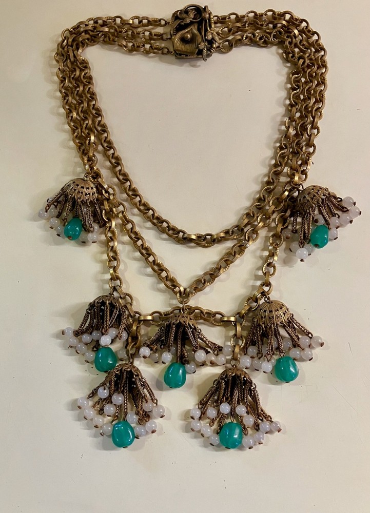 RARE EARLY MIRIAM HASKELL MULTI STRAND FESTOON NECKLACE GRIPOIX JADE GLASS DROPS