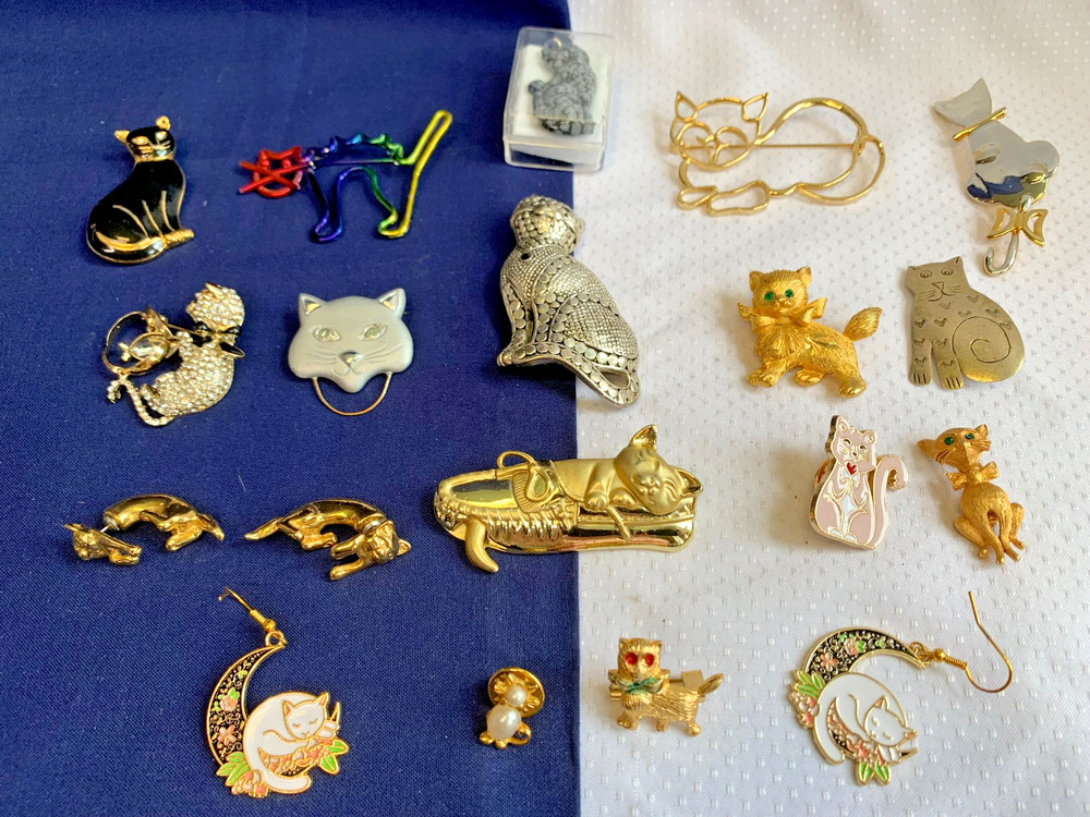Vtg Mixed Cat Jewelry Lot Enamel Faux Pearl / Onyx / Gems Rhinestones