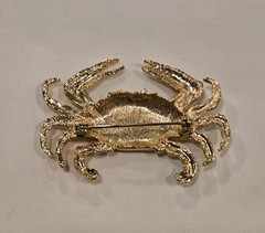 Vintage Unbranded Gold Tone Crab Brooch Pin