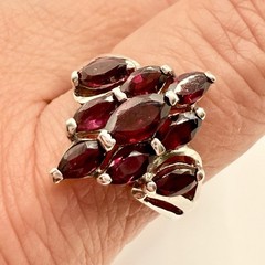 Vtg JJJ Avon 925 Sterling Silver LG Ring Size 9 Garnet Cluster Multi Marquise Vl