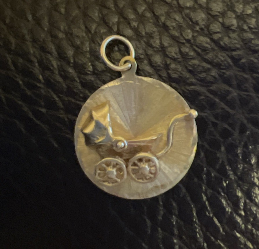 Estate Baby Child Carriage Stroller Pendant Charm 14K Yellow Gold 2.4g