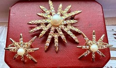 Vintage EMMONS Signed 1950 – 1960 Rhinestone Brooch & Earrings Star Burst Set