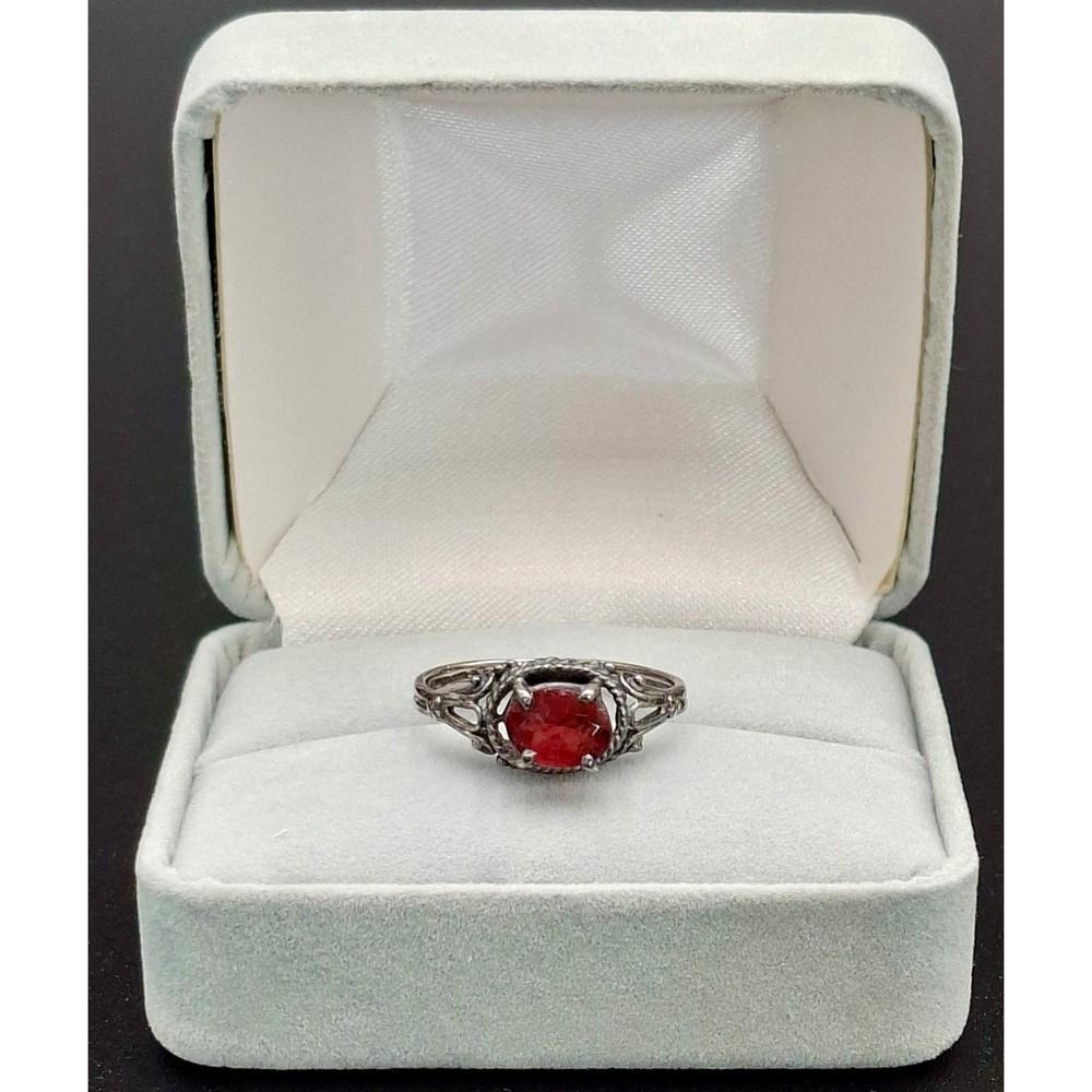 925 Sterling Silver Red Garnet Color Filigree Ring Size 6.25 2g