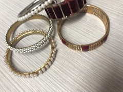 5 Vintage Womens Bracelets Assorted Sizes & Shades Free Shipping