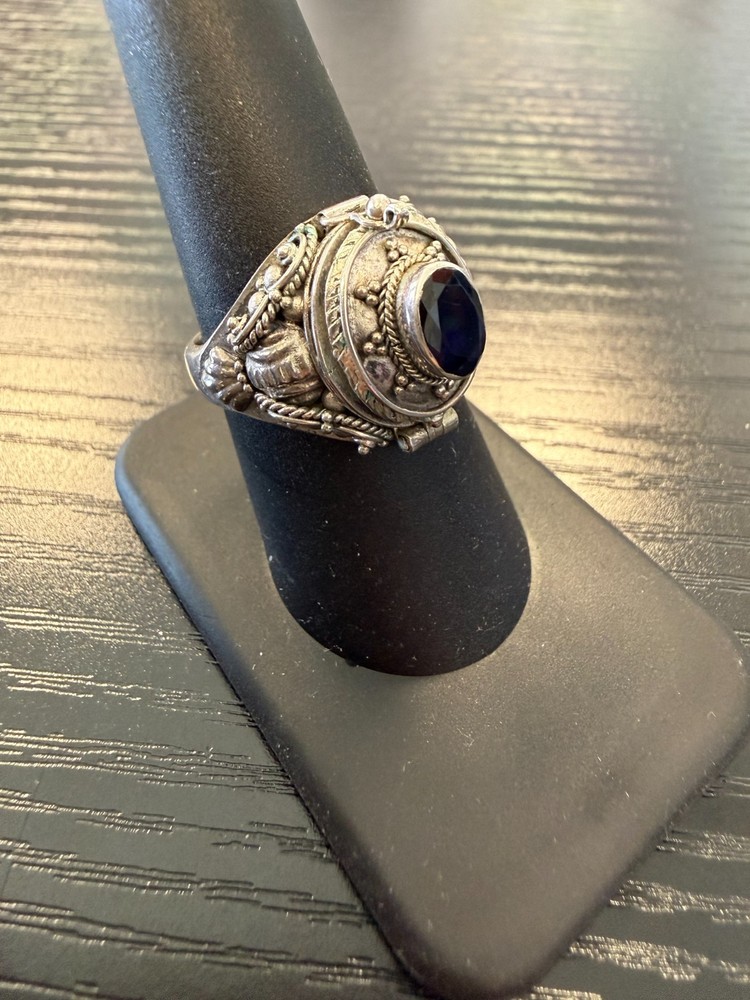 Vintage 925 Sterling Silver & Blue Sapphire Poison Pill Box Locket Ring Size 8.5