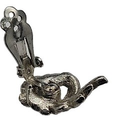 Lisner Wavy Leaves Climber Clip On Earrings Textured Silver Tone Vintage