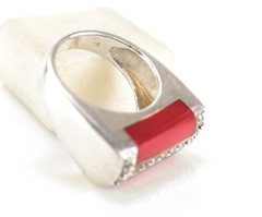 Vintage Sterling Silver Red Jasper Marcasite Pinky Ring size 4.75 flush mounted