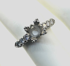 Vintage 1950’s Platinum Diamond Engagement Ring Fishtail Setting